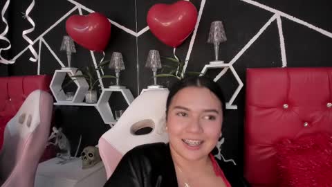 Ela online show from 02-24-25, 11:19