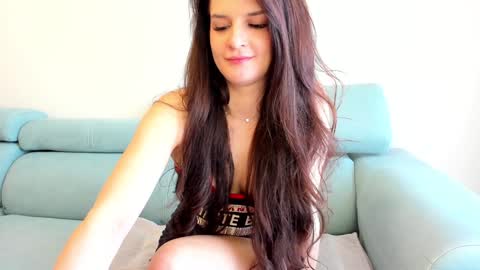 Snapshot of elaanna chatting on 03-12-25, 10:26 Ela online show from 03-12-25, 10:26