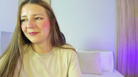 E L A I A online show from 03-07-26, 07:11