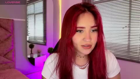 Elaia online show from 03-10-25, 02:37