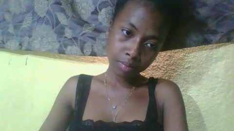 Snapshot of elalia1234 chatting on 09-29-25, 05:01 elalia1234 online show from 09-29-25, 05:01