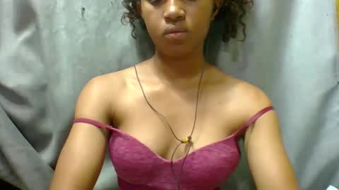 elaliealdy online show from 10-19-25, 10:49