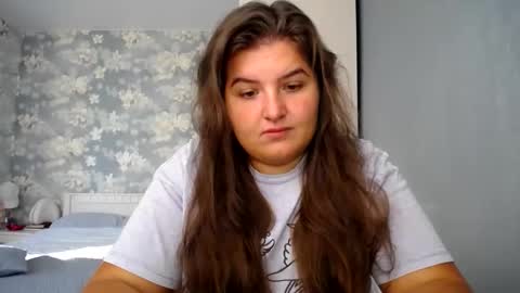 Elanis online show from 09-30-25, 12:21