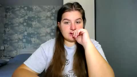 Elanis online show from 10-16-25, 11:00