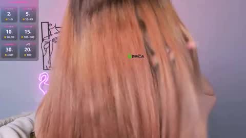 Snapshot of elara_jadie chatting on 10-09-25, 12:36 Elara online show from 10-09-25, 12:36