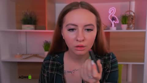 Snapshot of elara_jadie chatting on 10-12-25, 08:46 Elara online show from 10-12-25, 08:46