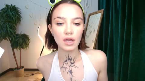 elastikiss online show from 10-19-25, 02:12