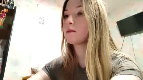 MIa online show from 02-10-26, 11:36