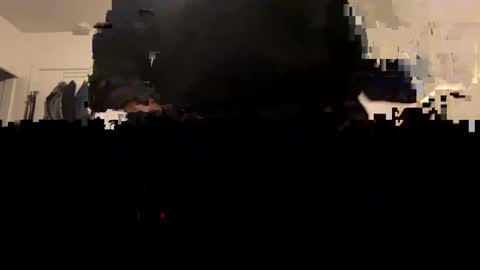 Snapshot of elckdog chatting on 10-06-25, 03:48 elckdog online show from 10-06-25, 03:48