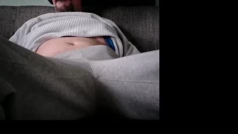 Snapshot of eldonan chatting on 10-25-25, 11:29 Nando online show from 10-25-25, 11:29