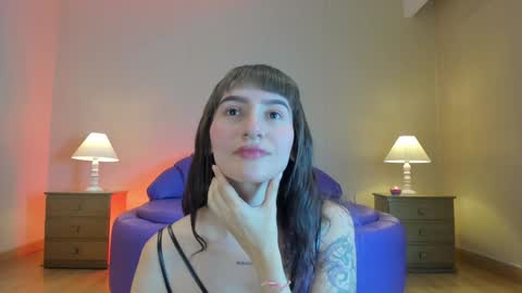      - online show from 02-05-25, 01:00