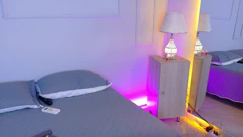 ELECTRA  online show from 11-22-25, 07:57