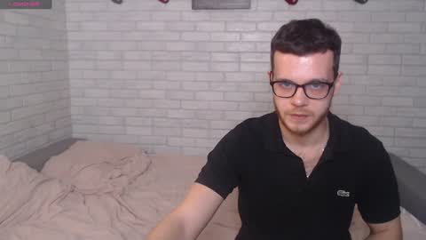 Alex online show from 12-20-24, 04:04