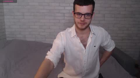 Alex online show from 01-05-25, 01:58