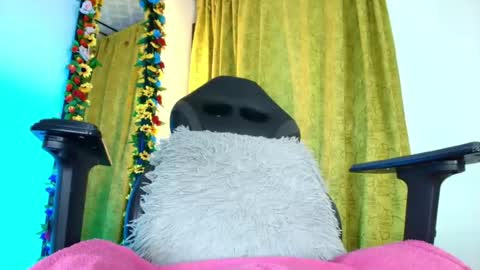 Snapshot of elektra_bigcok chatting on 08-05-26, 12:35 elektra_bigcok online show from 08-05-26, 12:35