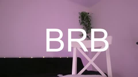 Snapshot of elena_li chatting on 02-06-25, 12:11 elena_li online show from 02-06-25, 12:11