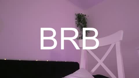 Snapshot of elena_li chatting on 02-18-25, 04:15 elena_li online show from 02-18-25, 04:15