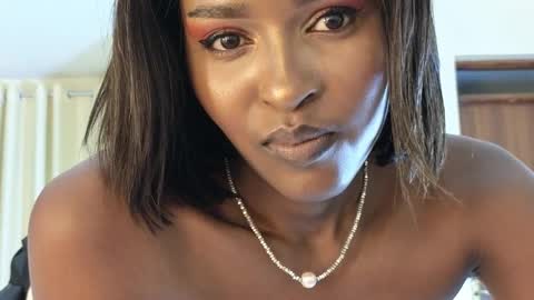 Elena online show from 01-29-25, 07:22