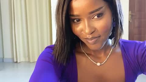 Elena online show from 02-20-25, 05:51