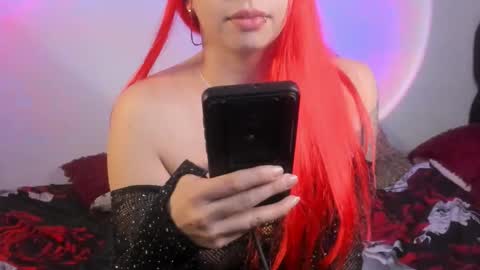 Elena  online show from 12-05-25, 06:33