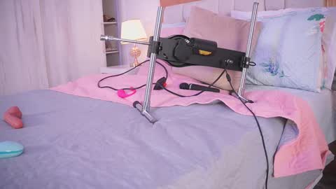 Elena online show from 09-18-25, 07:16