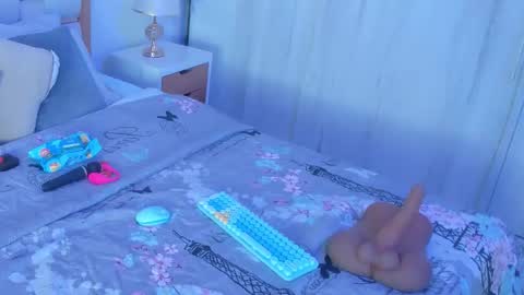 Elena online show from 10-14-25, 08:09