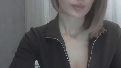 Snapshot of elenadream4990 chatting on 02-20-26, 06:30 elenadream4990 online show from 02-20-26, 06:30