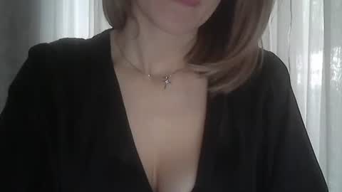 Snapshot of elenadream4990 chatting on 02-27-26, 07:41 elenadream4990 online show from 02-27-26, 07:41