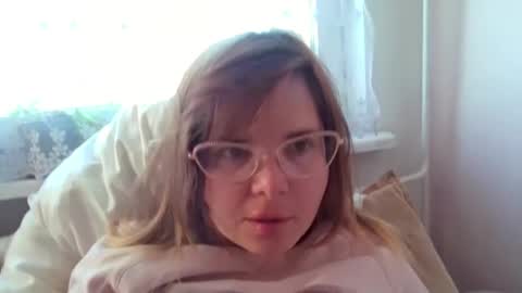 Elena online show from 11-27-25, 10:50