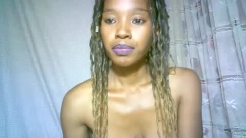 elenah013 online show from 01-30-25, 06:35