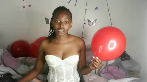 eleniedoll online show from 02-12-26, 11:11