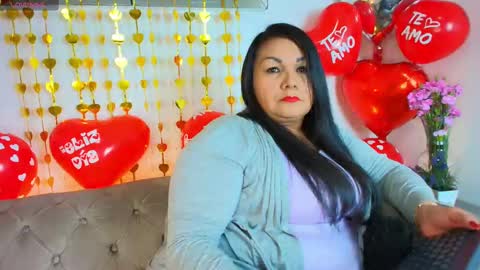 elenna_boobs_ online show from 09-09-25, 06:46