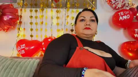 elenna_boobs_ online show from 09-16-25, 04:24