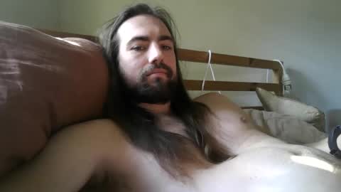 Snapshot of elephantfox chatting on 01-21-25, 08:32 fox online show from 01-21-25, 08:32