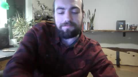 Snapshot of elephantfox chatting on 02-08-25, 05:40 fox online show from 02-08-25, 05:40