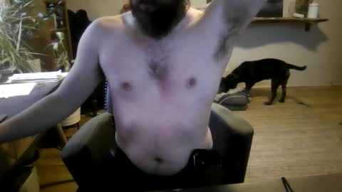 Snapshot of elephantfox chatting on 11-24-25, 12:10 fox online show from 11-24-25, 12:10