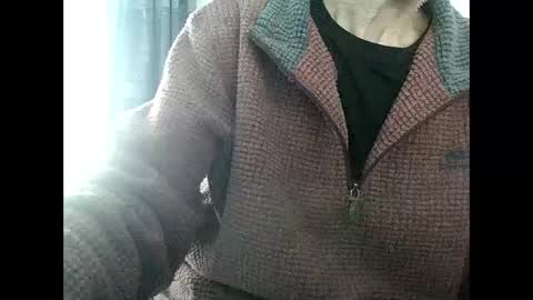 elfyonee online show from 12-28-24, 01:49