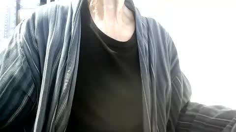 elfyonee online show from 12-03-25, 07:16