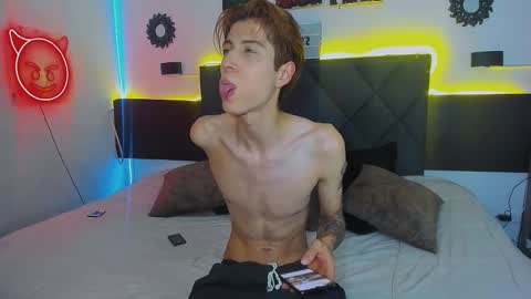 Snapshot of eliann_adam chatting on 01-13-25, 06:27 eliann_adam online show from 01-13-25, 06:27