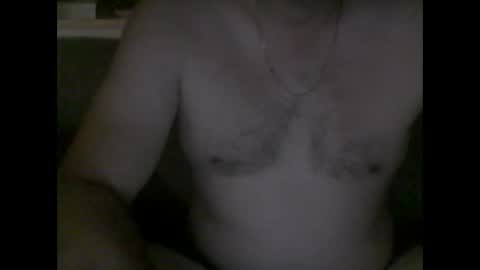 Snapshot of eliassxxx chatting on 10-12-25, 11:37 eliassxxx online show from 10-12-25, 11:37