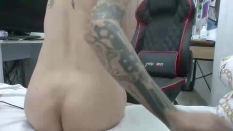 Snapshot of elico_whore chatting on 12-01-25, 03:50 elico_whore online show from 12-01-25, 03:50