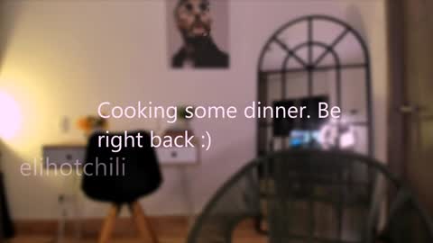 Snapshot of elihotchili chatting on 12-12-24, 01:32 Eli online show from 12-12-24, 01:32