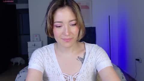 eliiih_ online show from 09-23-25, 02:14