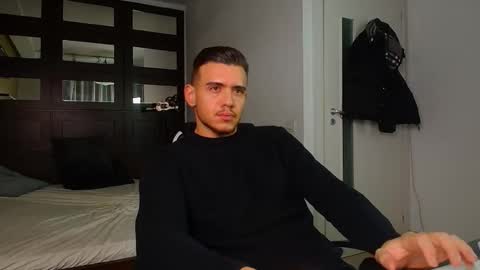 ElijahThorne online show from 01-12-26, 05:34