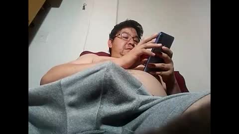 Snapshot of elimposstor chatting on 01-21-25, 07:04 elimposstor online show from 01-21-25, 07:04