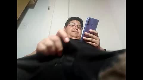 Snapshot of elimposstor chatting on 01-30-25, 01:44 elimposstor online show from 01-30-25, 01:44