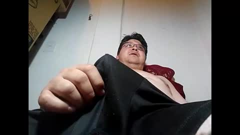 Snapshot of elimposstor chatting on 02-03-25, 10:00 elimposstor online show from 02-03-25, 10:00