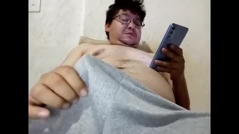 Snapshot of elimposstor chatting on 09-28-25, 01:05 elimposstor online show from 09-28-25, 01:05