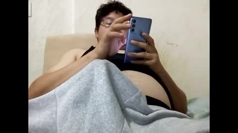 Snapshot of elimposstor chatting on 10-14-25, 02:07 elimposstor online show from 10-14-25, 02:07