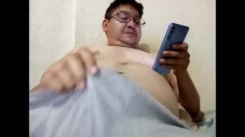 Snapshot of elimposstor chatting on 10-25-25, 06:46 elimposstor online show from 10-25-25, 06:46